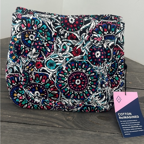 Vera Bradley Purse and Wallet - Picture 5 of 7